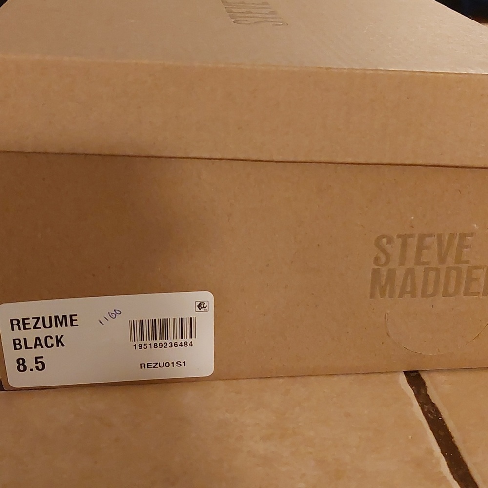 Steve Madden size 8.5 - Picture 4 of 4